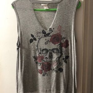 Skull shirt